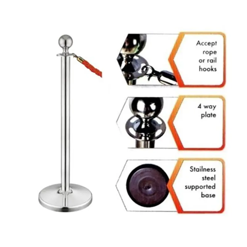 First Traditional Rope Barrier Post With Classic Design 1