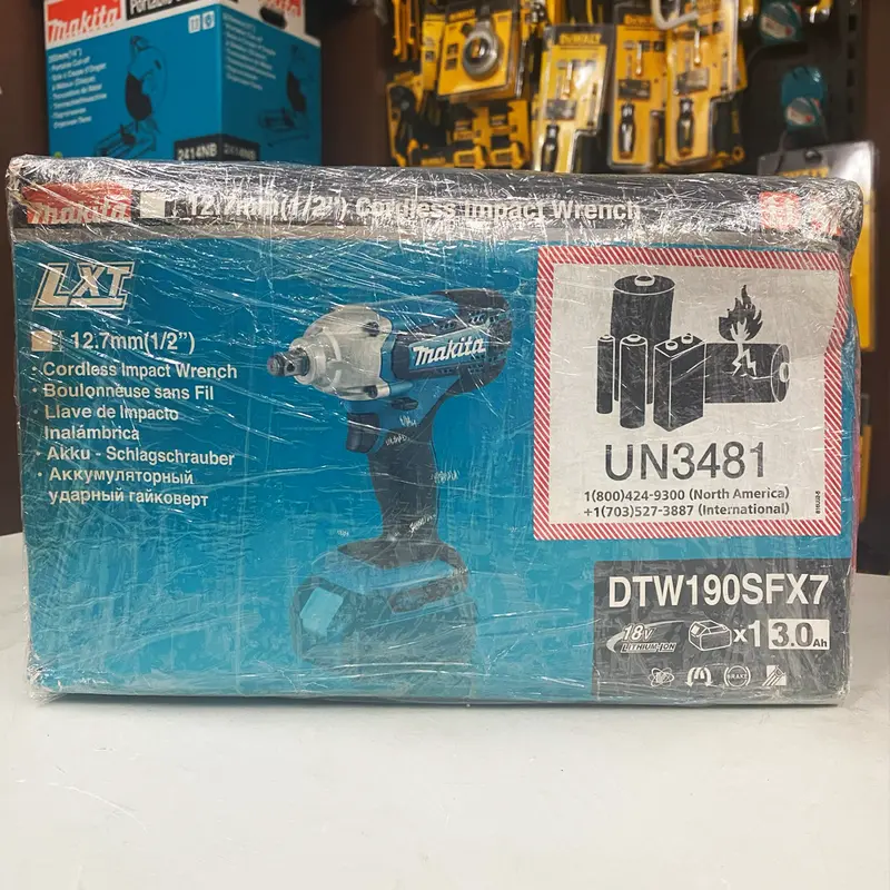 Makita Dtw190Sfx7 18V Lxt Cordless Impact Wrench – Brushless Motor, Damaged Packaging 1