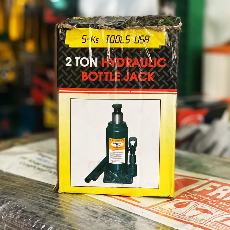 S-Ks 2-Ton Hydraulic Bottle Jack – Compact Floor Jack With Safety Valve (Damaged Box) 1